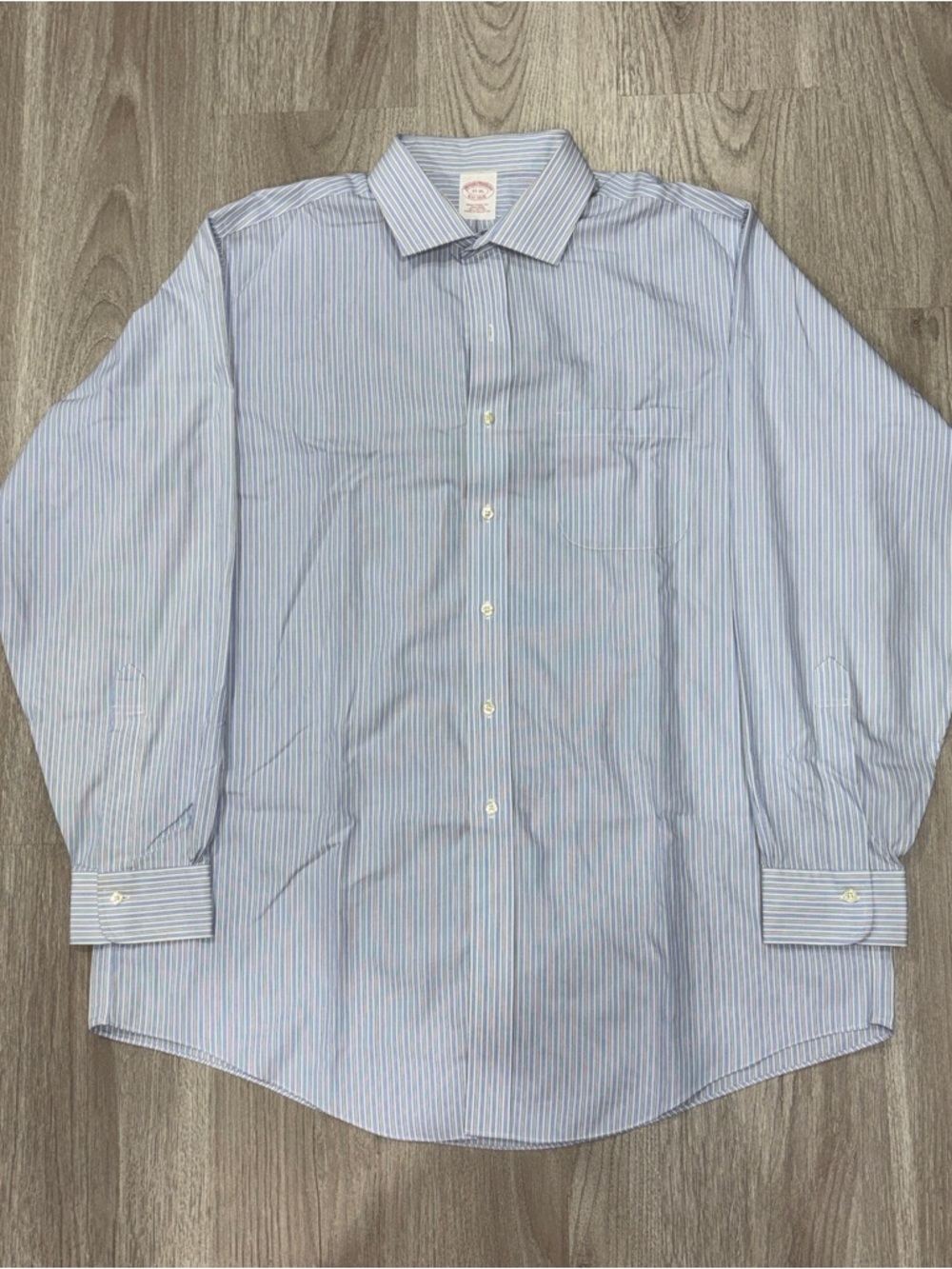 Brooks Brothers Non-Iron
Dress Shirt Mens 17-35 Blue Striped
Traditional Fit